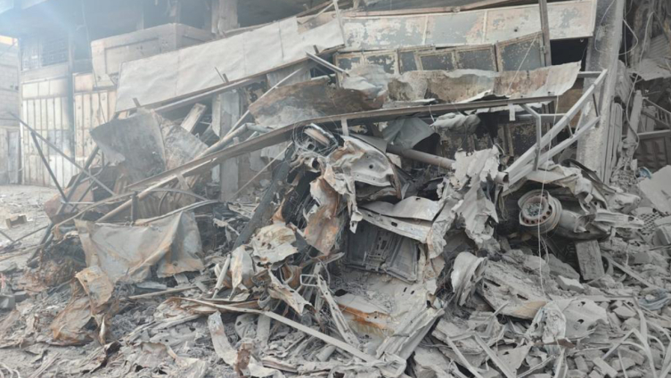 İsrail ordusu Şifa Hastanesi doktorunun evini bombaladı